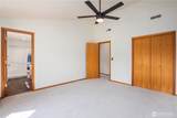 2729 42nd Avenue - Photo 22