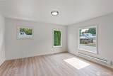 711 43rd Street - Photo 5