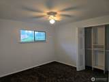 15404 Meadow Road - Photo 11