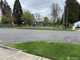520 Sumner Avenue - Photo 20