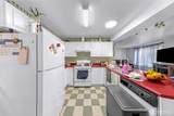 2850 Maplewood Avenue - Photo 5