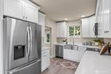9547 Wallingford Avenue - Photo 14