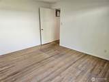 901 Forest Street - Photo 17