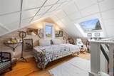 300 Cottage Lane - Photo 20