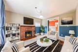 2118 Hoyt Avenue - Photo 4