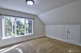 218 Young Street - Photo 20