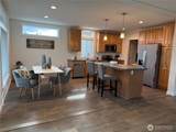 881 Iris Avenue - Photo 3