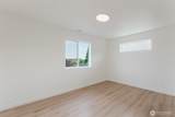 2273 Douglas Road - Photo 28