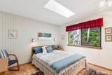 5019 Mercer Way - Photo 15