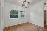 425 39th Place - Photo 11