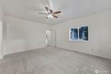425 39th Place - Photo 14