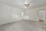 425 39th Place - Photo 15
