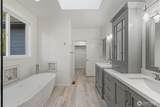 425 39th Place - Photo 19