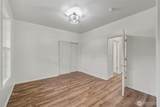 425 39th Place - Photo 22