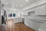 425 39th Place - Photo 10
