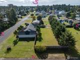 27111 N Place - Photo 38