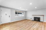 1611 Violet Meadow Street - Photo 5