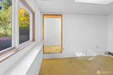 5755 Blakely Avenue - Photo 22