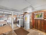 2431 Pine Street - Photo 18