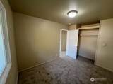 138 Rainier Avenue - Photo 13