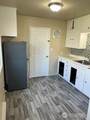 138 Rainier Avenue - Photo 9