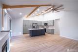 2802 Garden Court - Photo 9