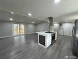 1040 Larson Boulevard - Photo 11