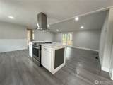 1040 Larson Boulevard - Photo 8