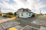 225 Walnut Street - Photo 2