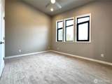 4302 Creston Way - Photo 18