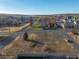 408 L Street - Photo 2