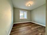998 Alida Court - Photo 39