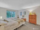 4629 Lake Sammamish Parkway - Photo 14