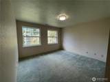 653 Sunset Avenue - Photo 24