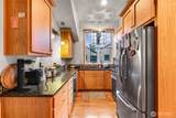 1095 Essex Street - Photo 10