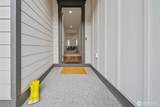 13404 Edmunds Parkway - Photo 2