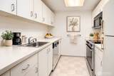 121 Vine Street - Photo 4