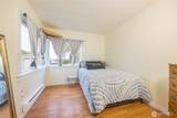1110 Chase Street - Photo 14