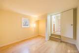1110 Chase Street - Photo 18