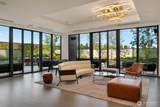 889 Avenue Square - Photo 18
