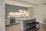 889 Avenue Square - Photo 6