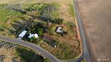 39681 Bluestem Road - Photo 18