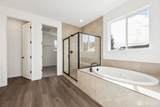 5742 Thornhill Avenue - Photo 10