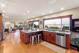 6916 Soundview Drive - Photo 10