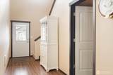 942 Walker Heights Place - Photo 3