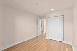 1417 Queen Anne Avenue - Photo 17