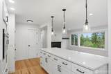 1530 Crestview Drive - Photo 11