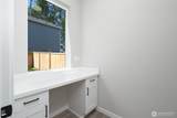 2431 Ridgeway Drive - Photo 6