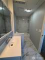 2000 Broadway Avenue - Photo 15