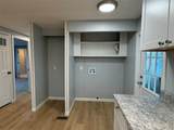 2000 Broadway Avenue - Photo 4